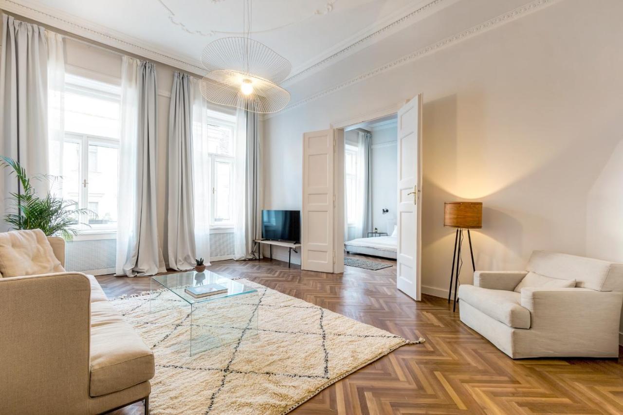 Central Basilica Apartman Budapeste Exterior foto