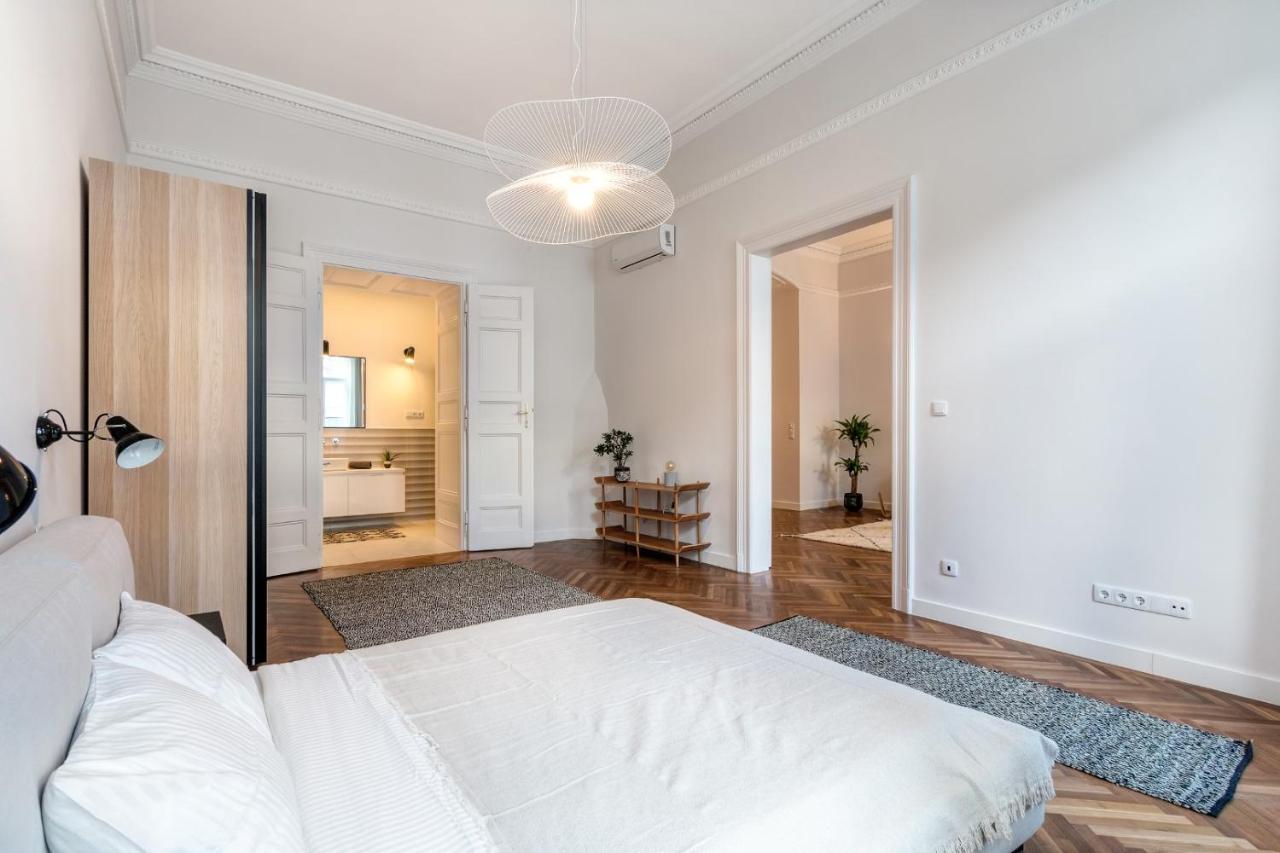 Central Basilica Apartman Budapeste Exterior foto